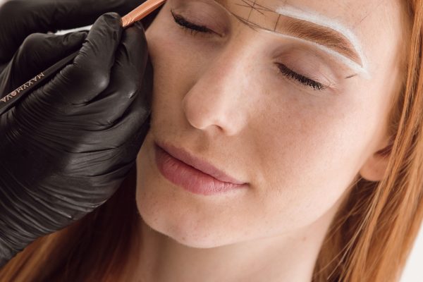 Úvodní fotka - brow master